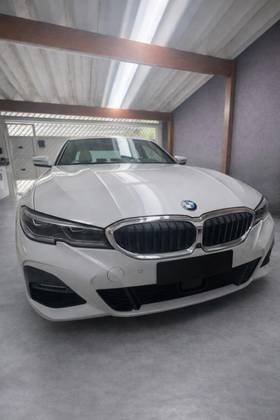 BMW 330i 2.0 16V TURBO GASOLINA M SPORT AUTOMÁTICO